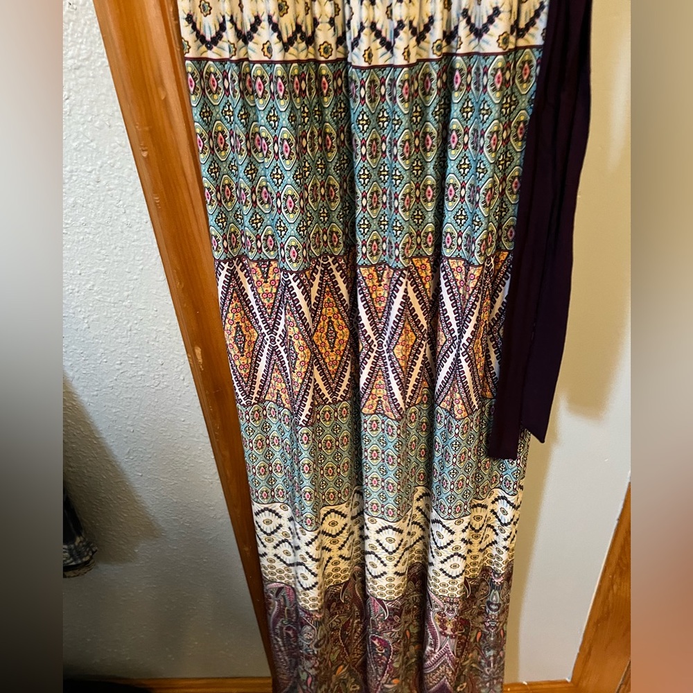 Le Lis Elainne faux wrap maxi dress. NWOT - Picture 4 of 5